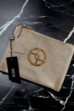 Crispy Gold  несесер от ест. кожа - малък