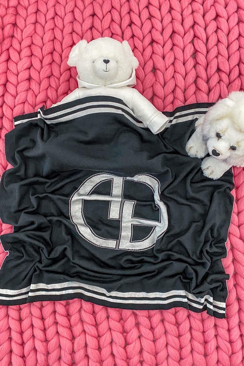 Alessa mini Лого Одеяло От Плетиво - черно 