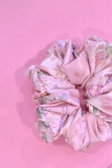 A Touch of Romance Малко Скрънчи - Pink - Изображение 1