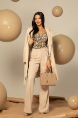 : title - Image: number