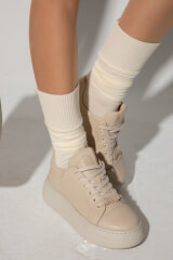 : title - Image: number