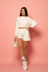 : title - Image: number